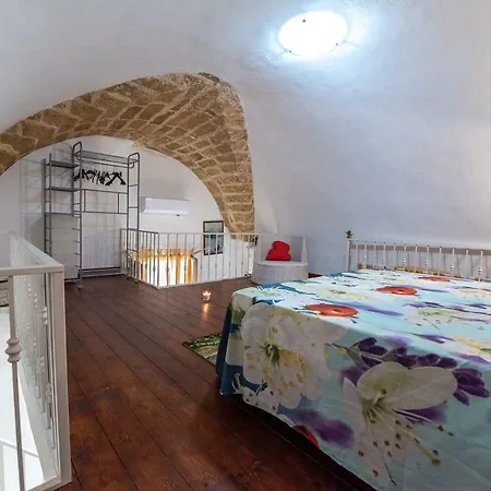 شقة Corte Gallo, غالّيبولي